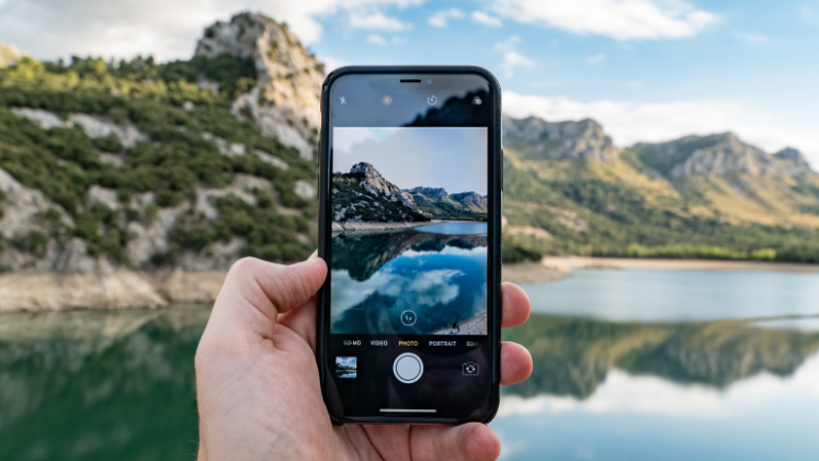iphone 747x420